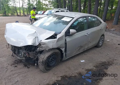 2018 Toyota Corolla Le из США, поврежденный, VIN 5YFBURHE7JP812470